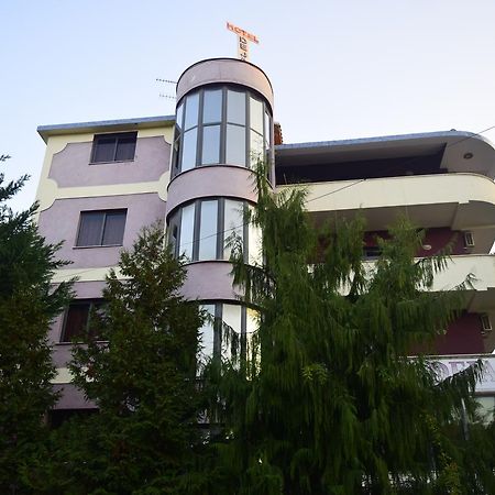 Hotel Deja Τίρανα Εξωτερικό φωτογραφία